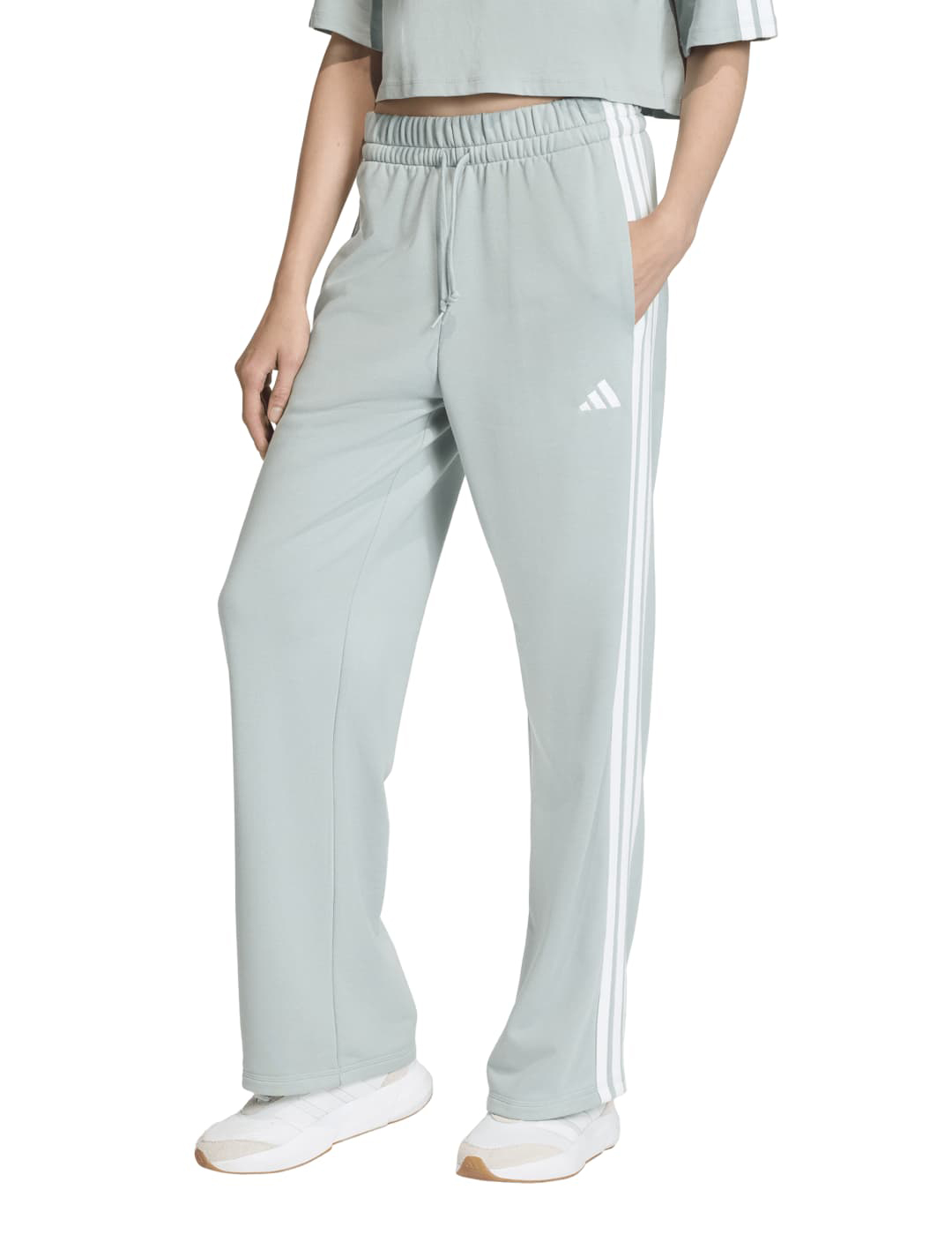 1773418116143 kq7554 2 apparel on model standard view white